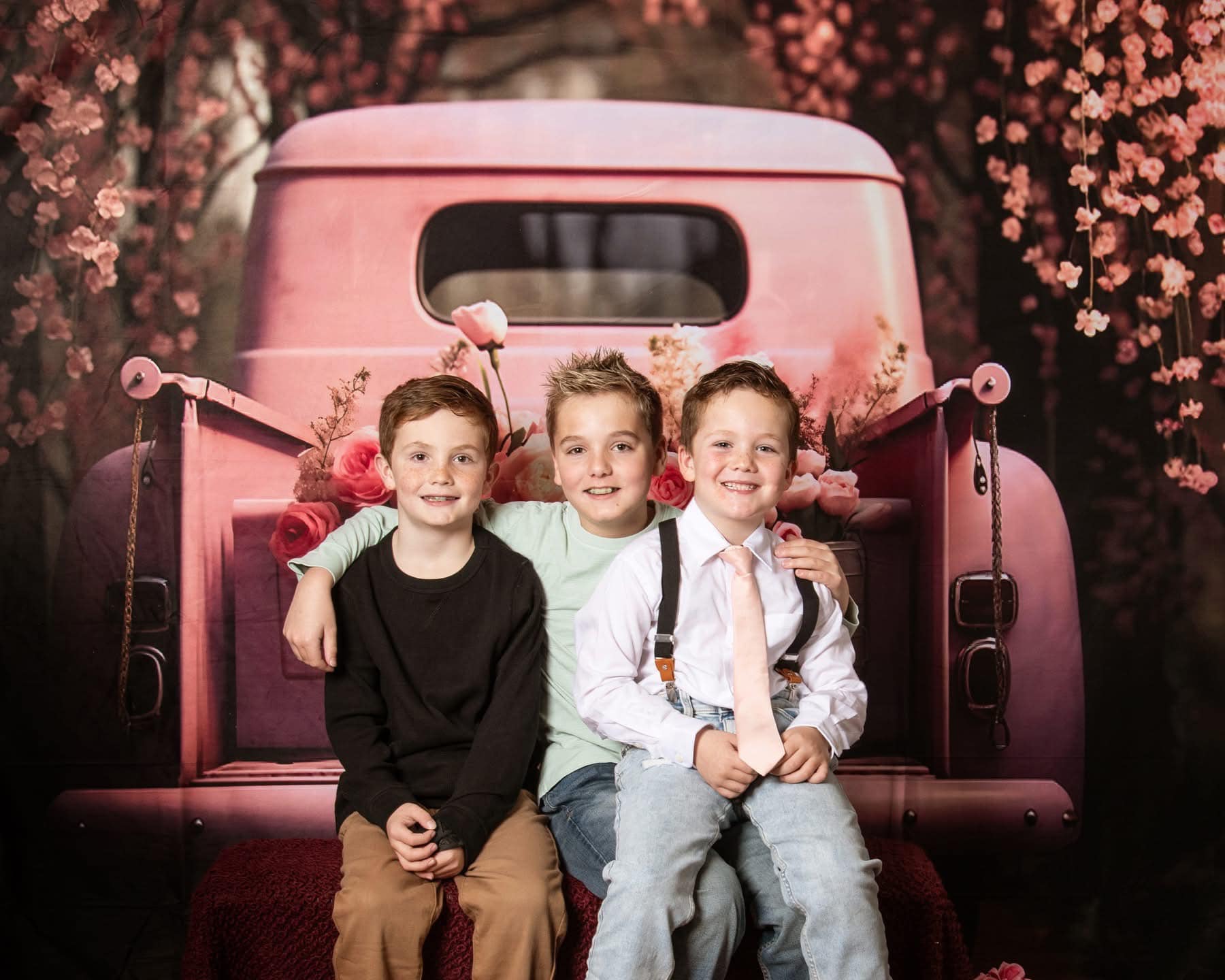 Kate Valentine's Day Pink Flowers Truck Backdrop Designed by Chain Photography -UK