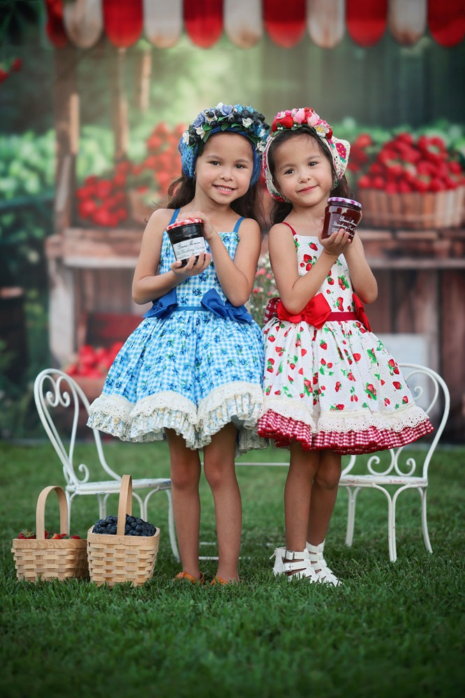 Kate Summer Forest Red Strawberry Stand Backdrop Designed by Emetselch -UK