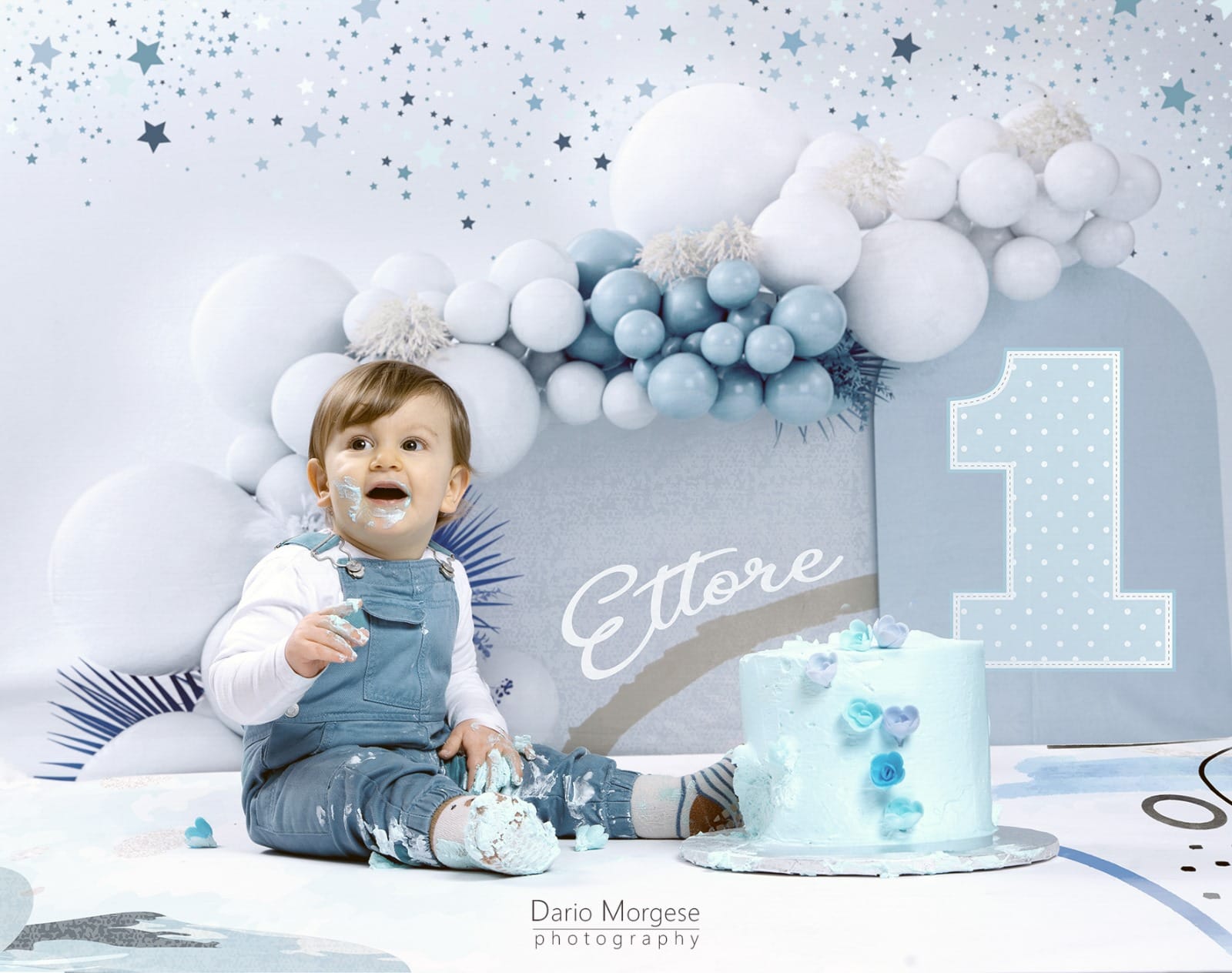 Kate Boho Balloons Fleece Backdrop Blue Cake Smash Designed by Uta Mueller Photography -UK