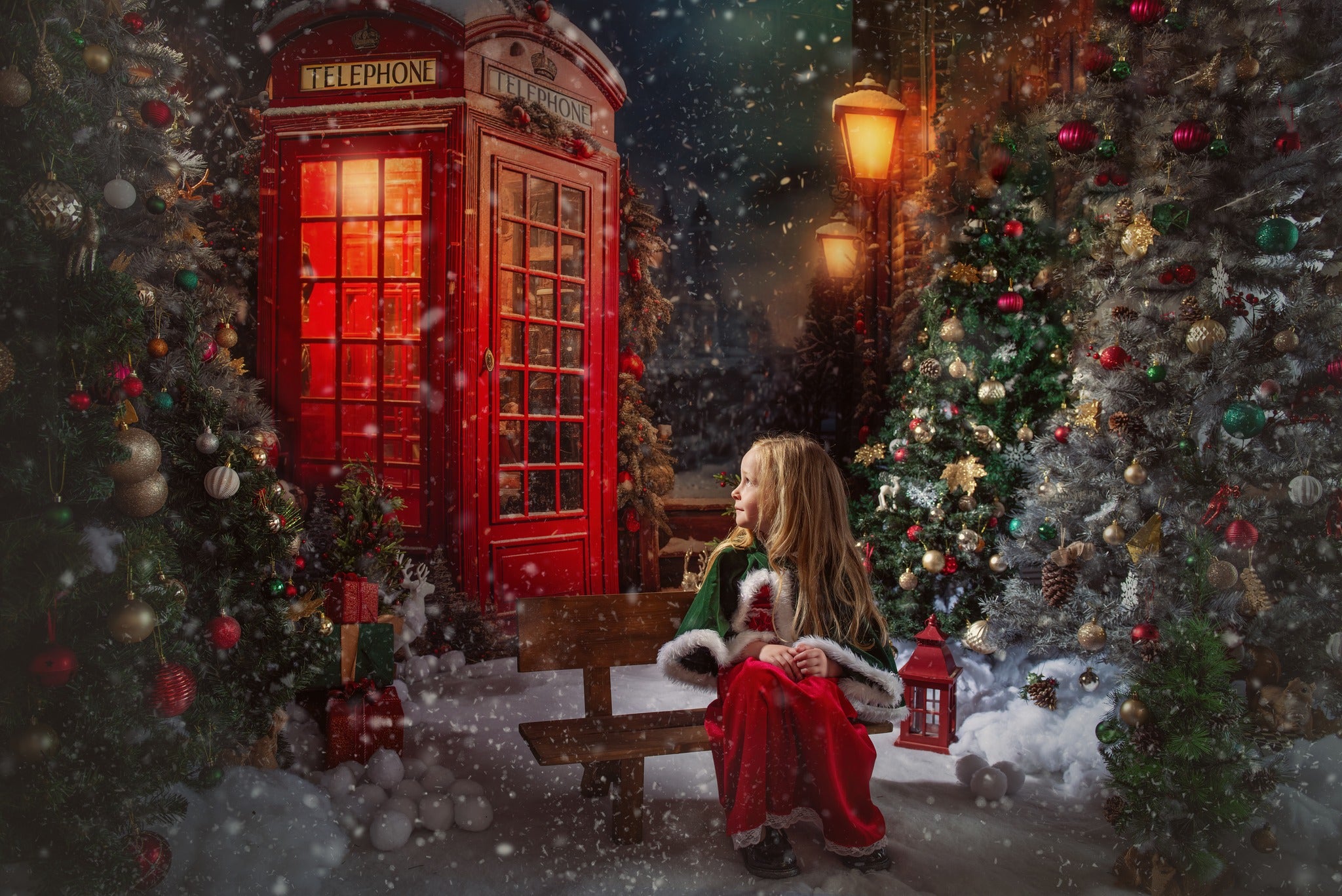 Kate Christmas Red Telephone Backdrop Designed by Emetselch