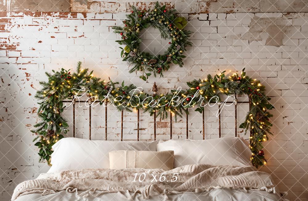 Kate Christmas White Headboard Wreath Backdrop Designed by Emetselch -UK