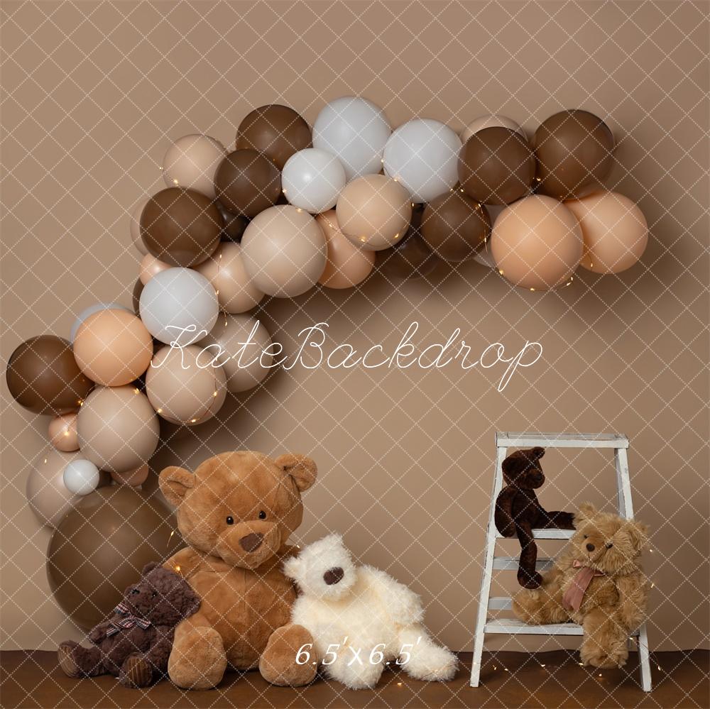 Kate Teddy Bear Cake Smash Balloon Arch Backdrop Designed by Erin Larkins