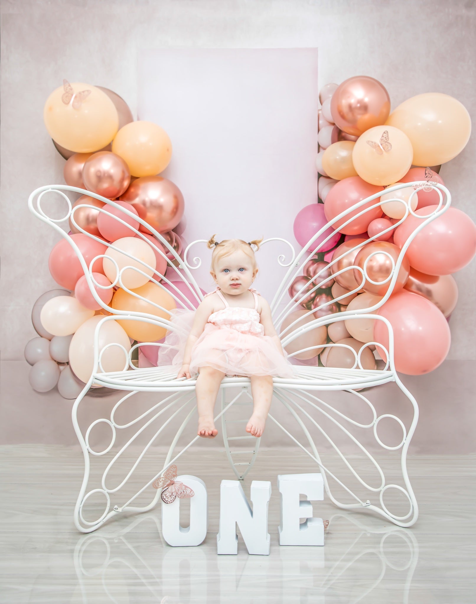 Kate Pink Balloons Birthday Backdrop Designed by Uta Mueller Photography -UK