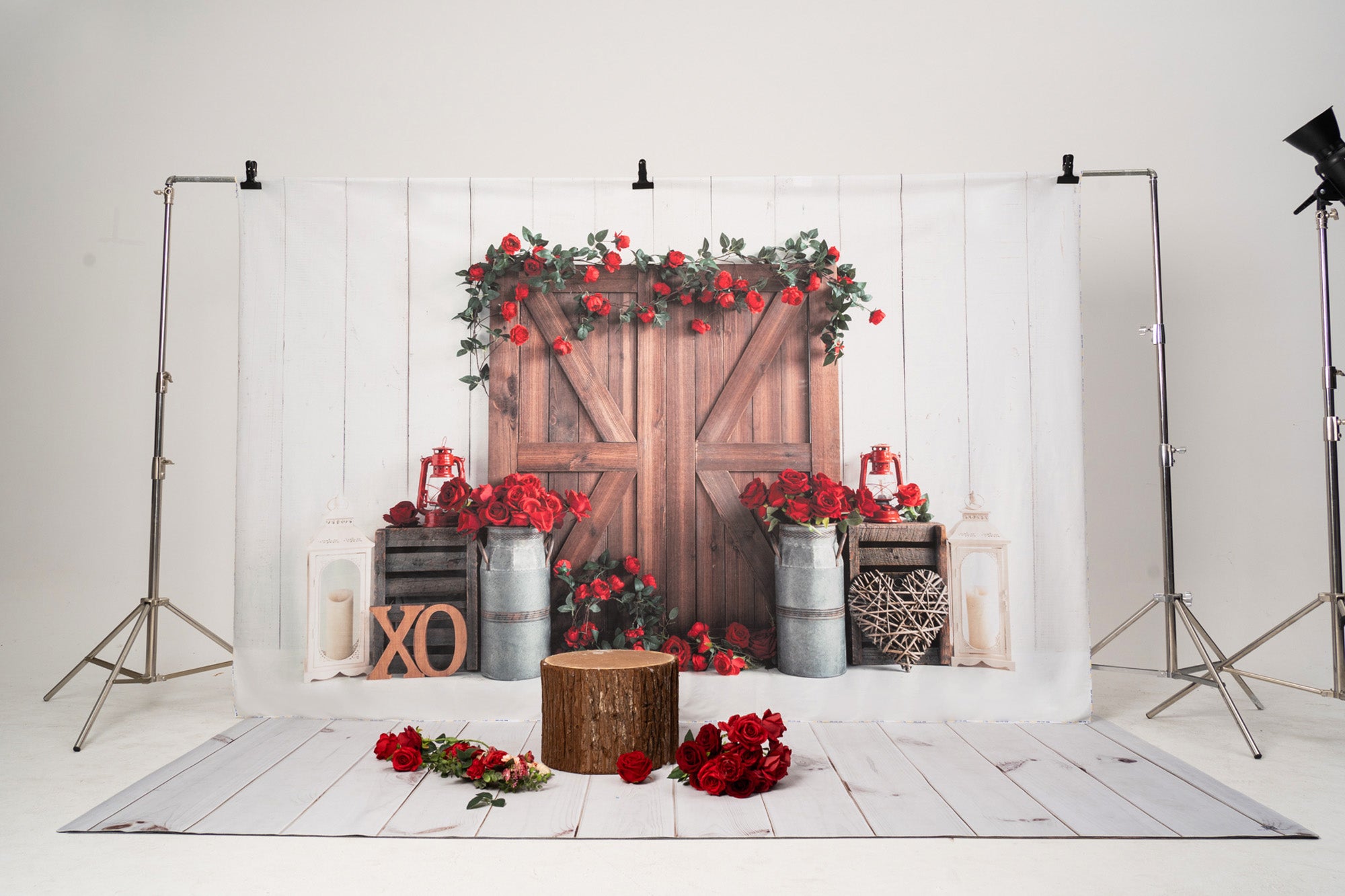 Kate Valentine's Day Barn Door Rose Backdrop for Photography -UK