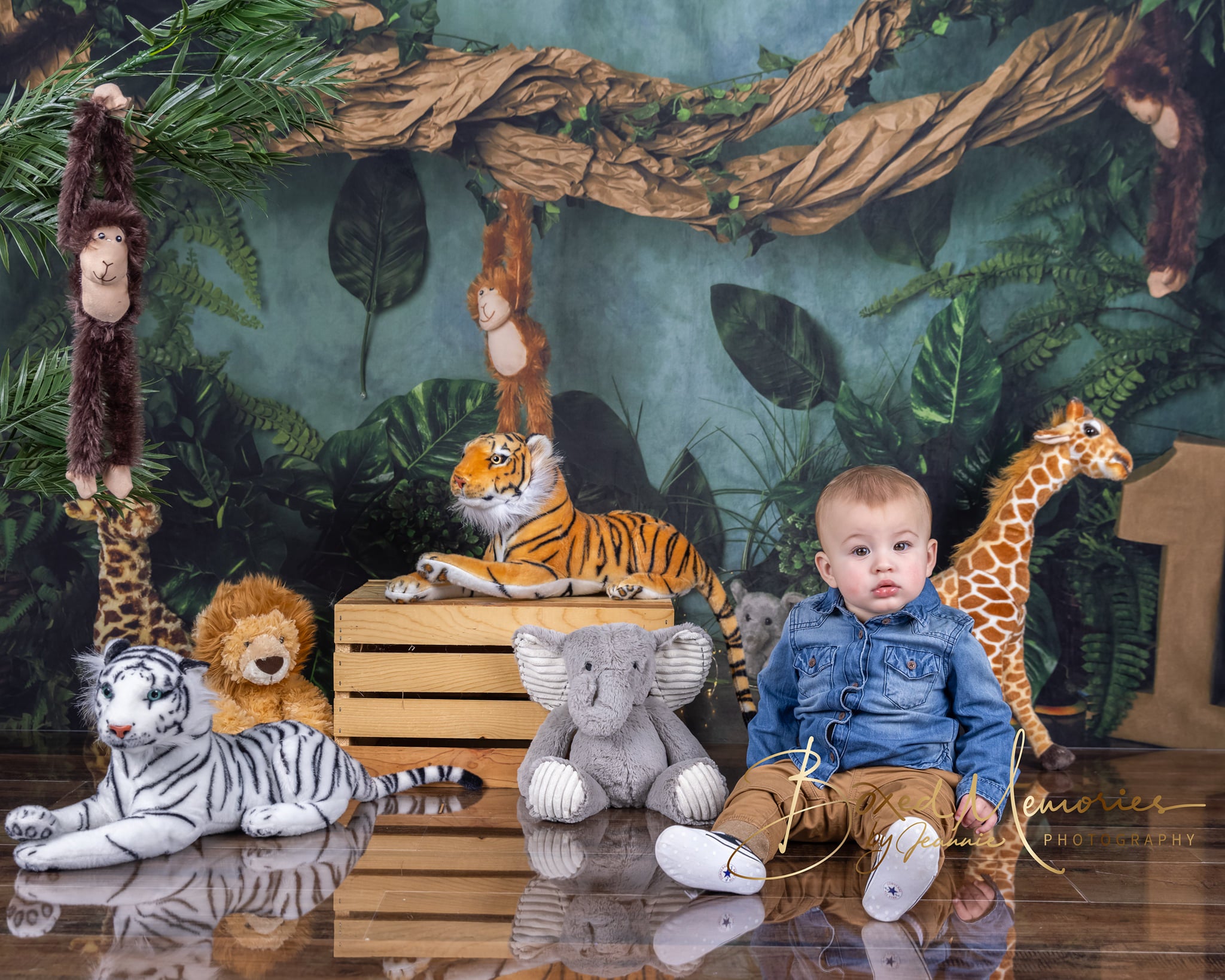 Kate Welcome to the Jungle Backdrop for Photography Designed by Jenna Onyia -UK