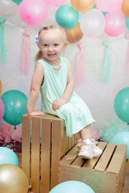 Kate Minty Fresh Celebrations Backdrop for Children Photography Designed By Tyna Renner -UK